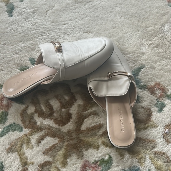 Mules with gold hardware - Picture 3 of 3